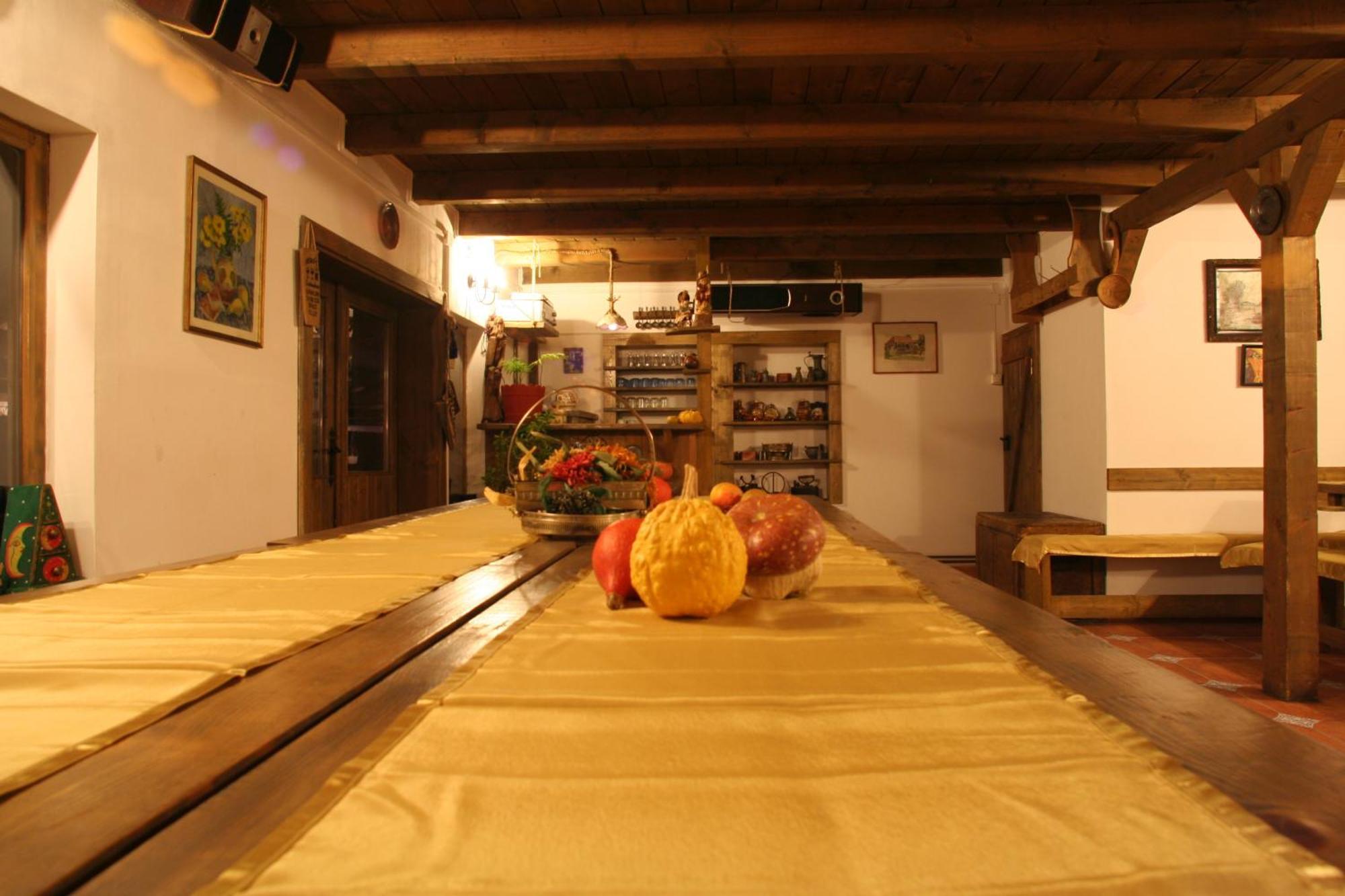 Cabana La Noi Otel Rîşnov Dış mekan fotoğraf