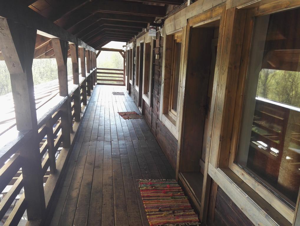 Cabana La Noi Otel Rîşnov Dış mekan fotoğraf