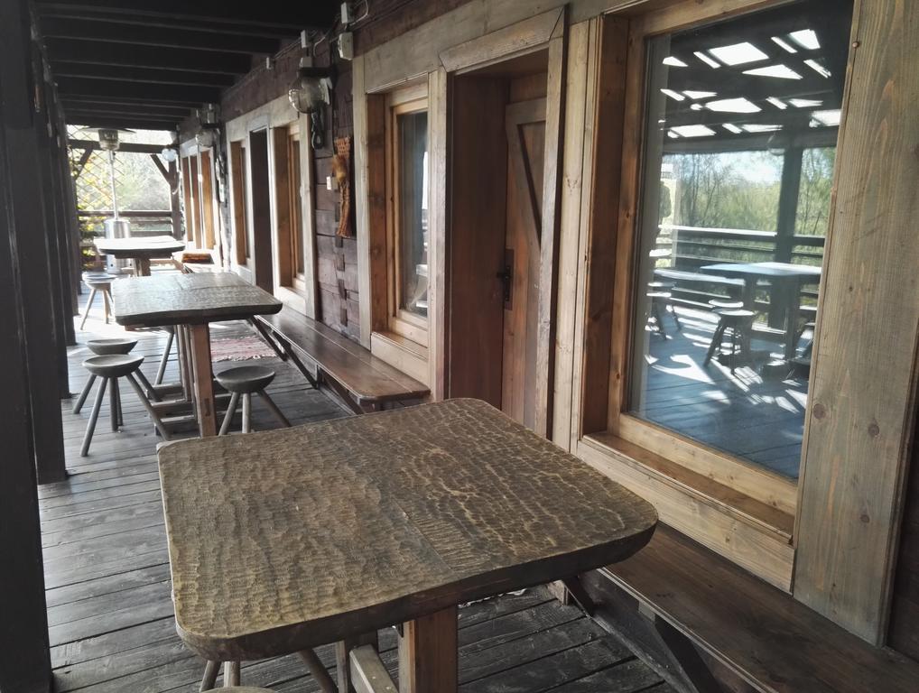 Cabana La Noi Otel Rîşnov Dış mekan fotoğraf